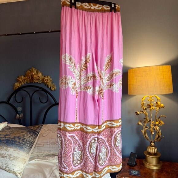 Maison d'Amelie Paris Pink Palm Wide Leg Silky Pants - Picture 5 of 10